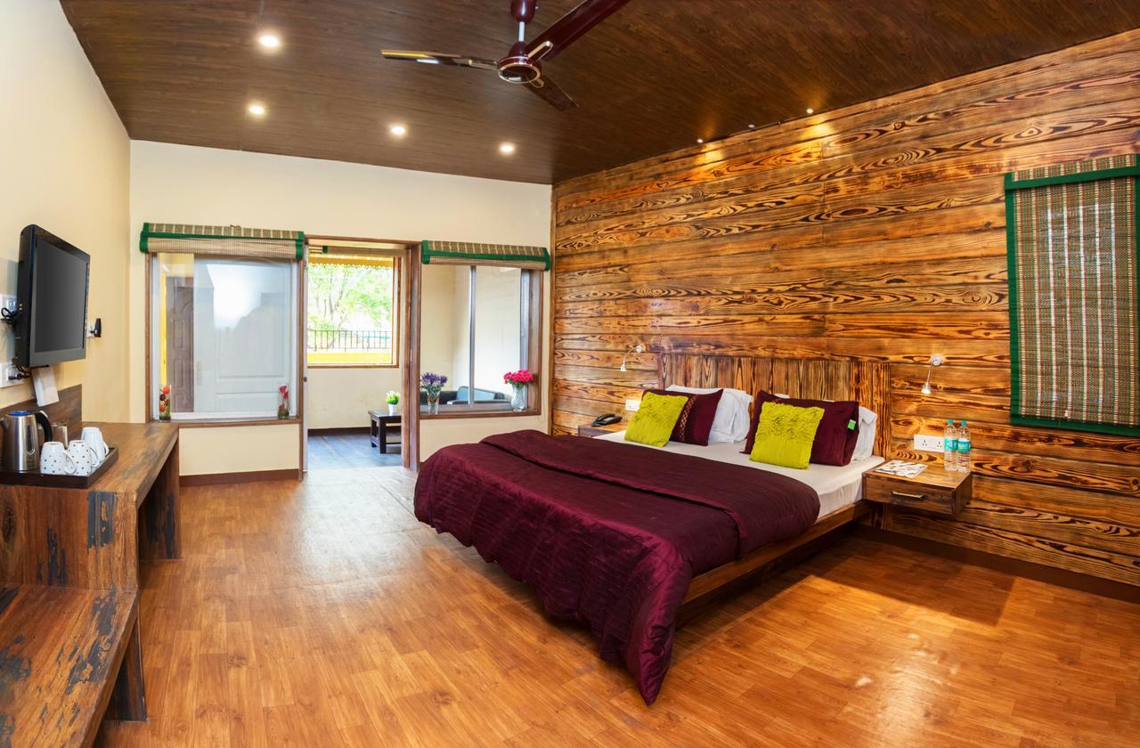 Nirvana Lodge And Lounge Mussoorie Eksteriør billede